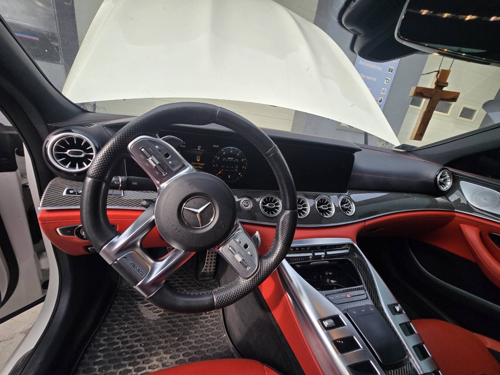 Instrument tabla i komande Mercedes-AMG vozila