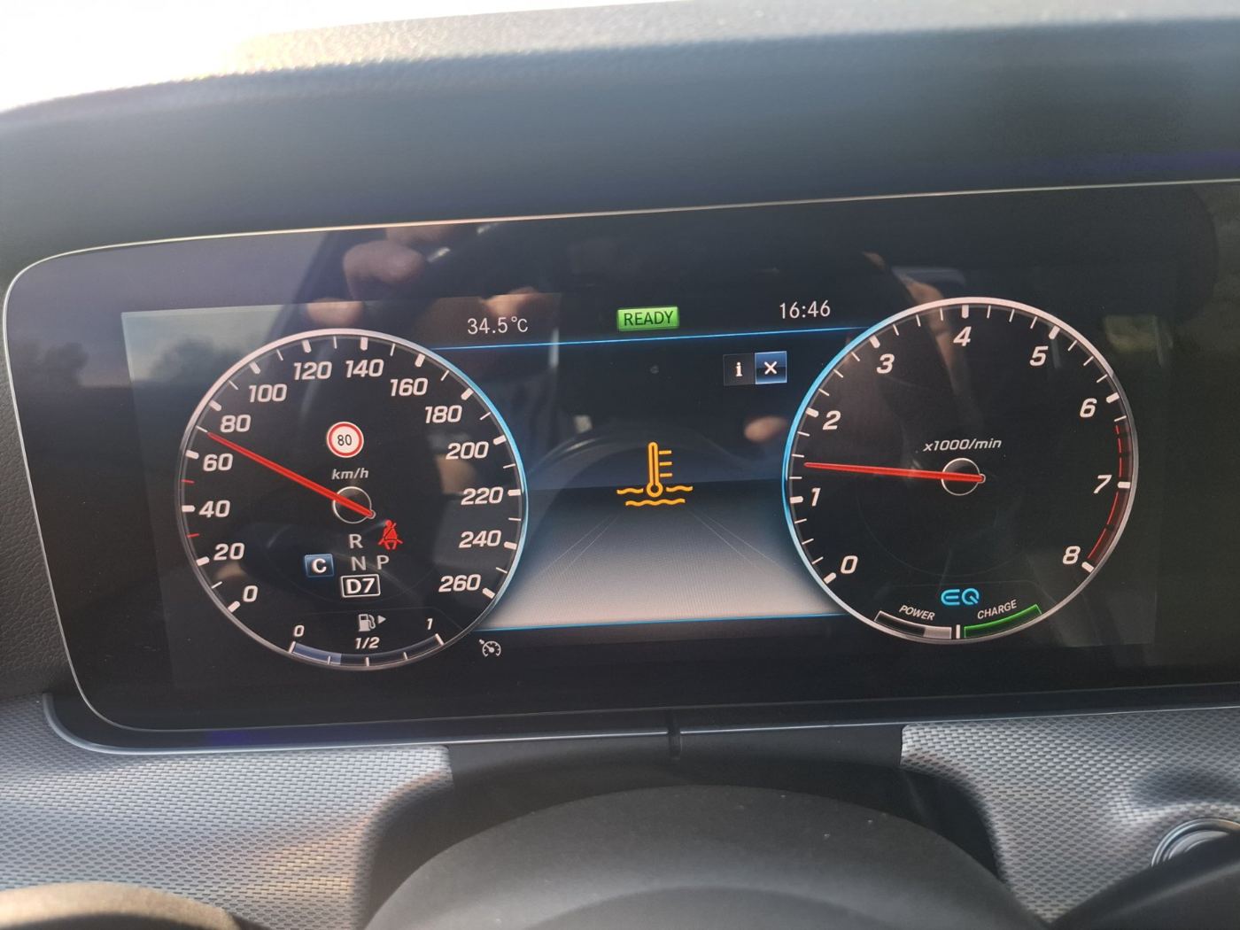 Upozorenje temperature rashladne tečnosti na tabli
